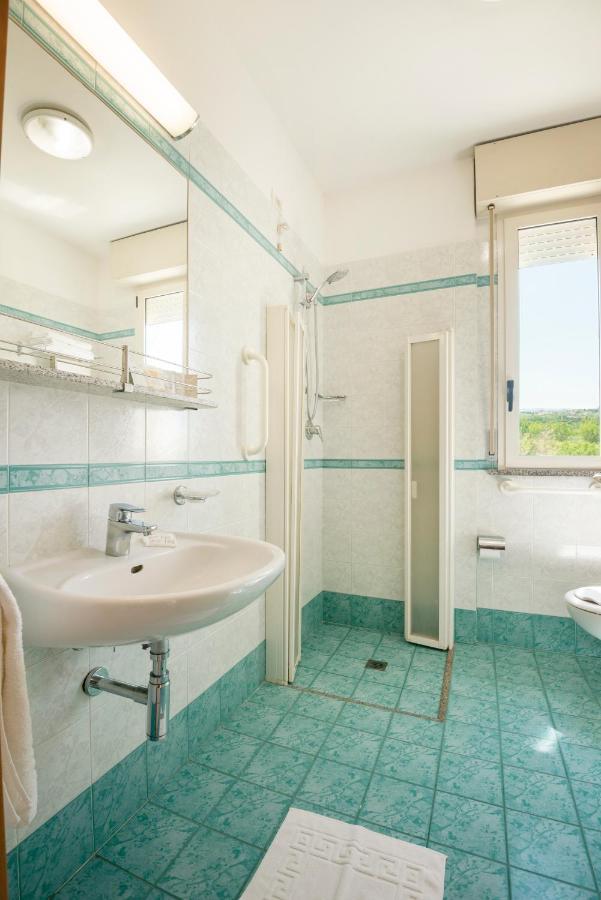 Hotel Residence Imperial Misano Adriatico Extérieur photo