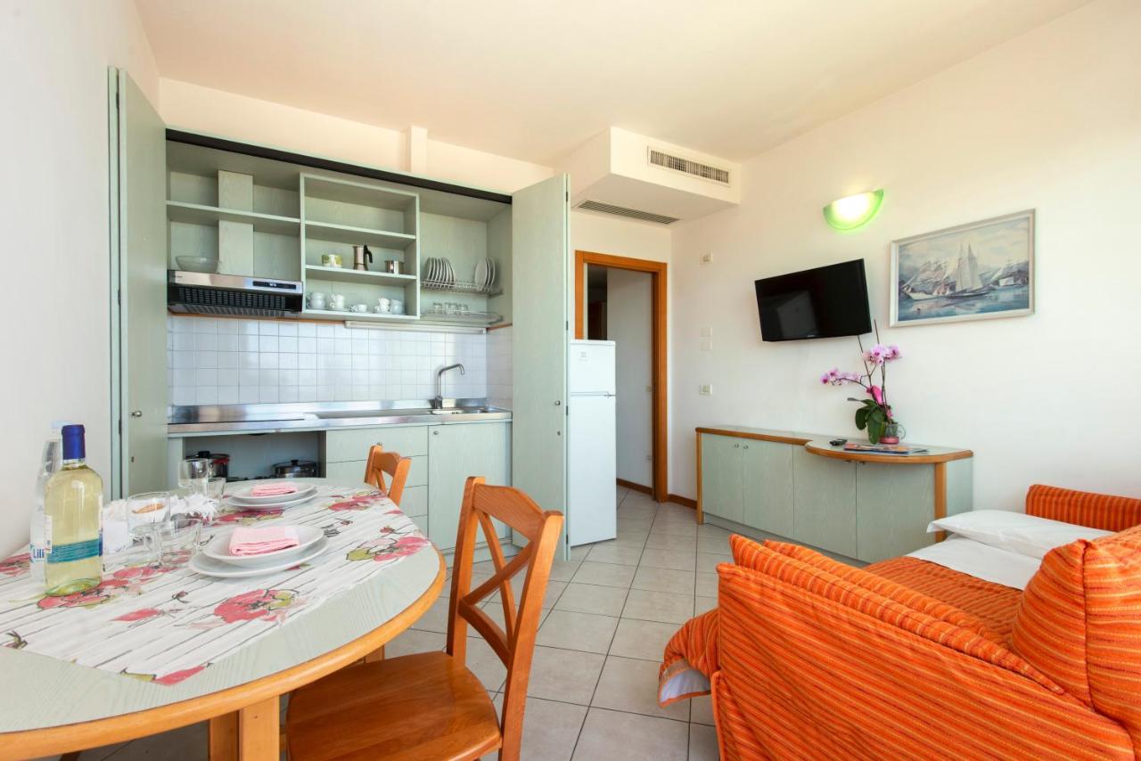 Hotel Residence Imperial Misano Adriatico Extérieur photo