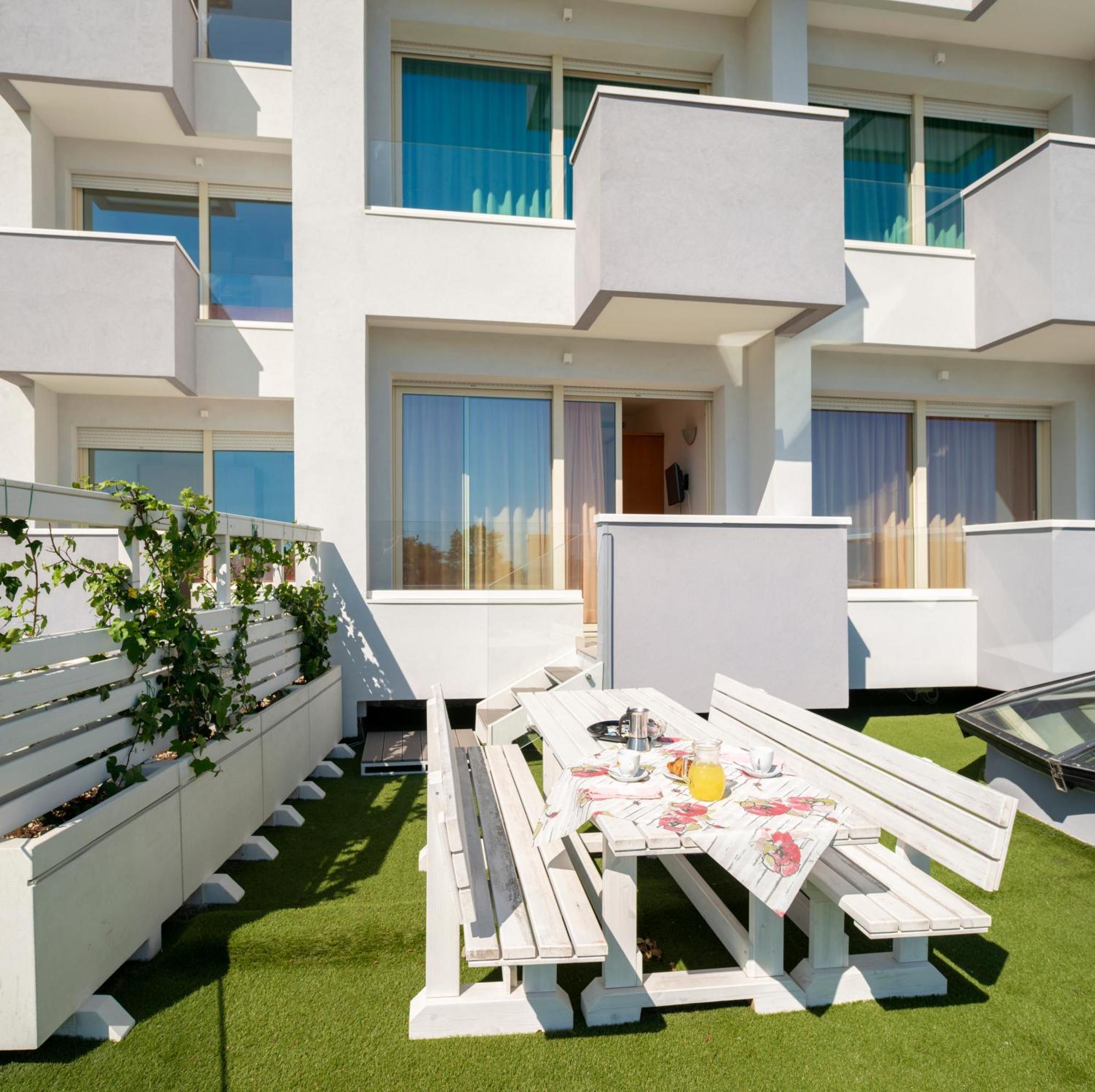 Hotel Residence Imperial Misano Adriatico Extérieur photo
